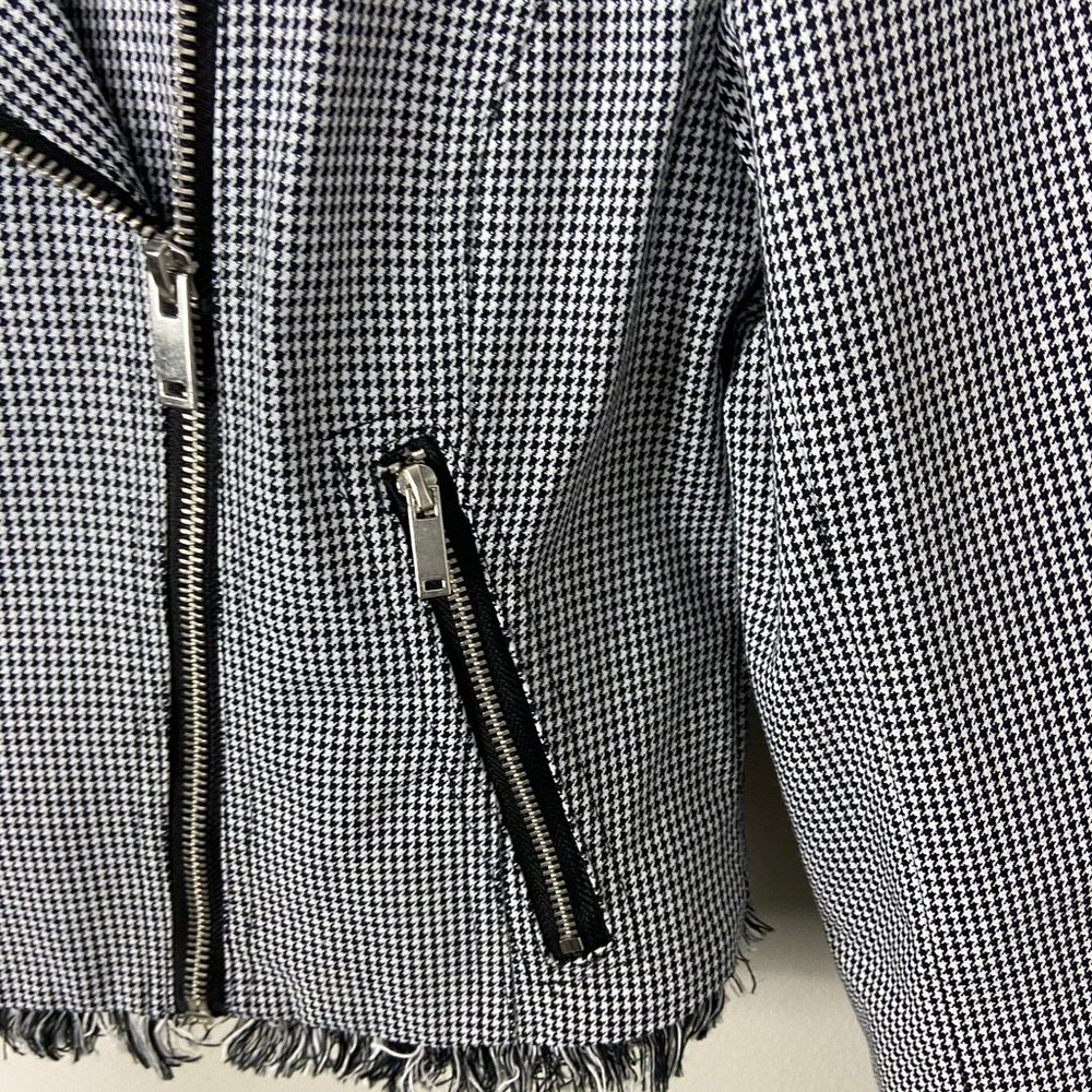 Romeo + Juliet Couture Houndstooth Moto Jacket - Picture 6 of 8